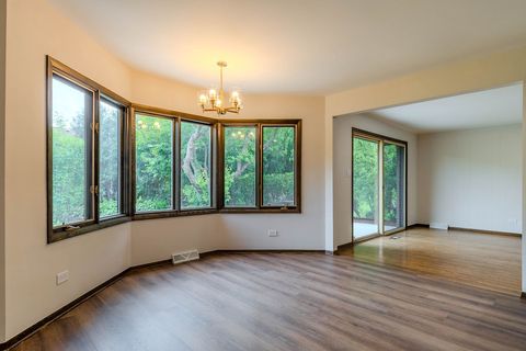 Tiny photo for 8100 S Park Avenue, Burr Ridge, IL 60527 (MLS # 12655758)
