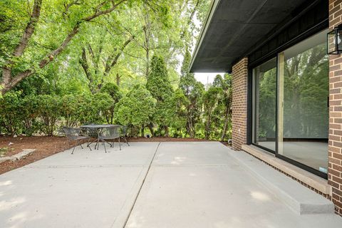 Tiny photo for 8100 S Park Avenue, Burr Ridge, IL 60527 (MLS # 12655758)