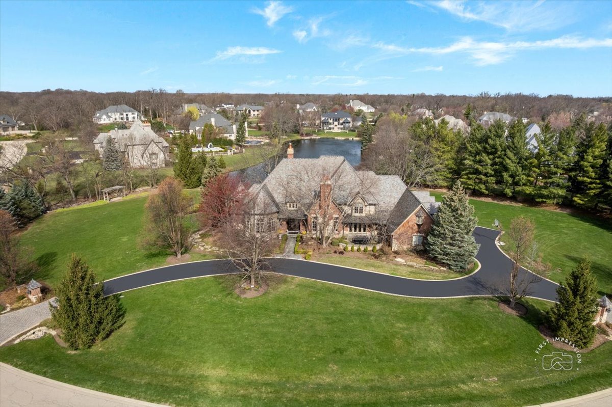 36W442 Hunters Gate Road