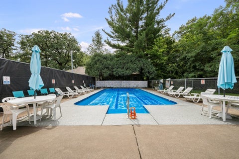 Tiny photo for 2809 12th Avenue #402, Rock Island, IL 61201 (MLS # 12760312)