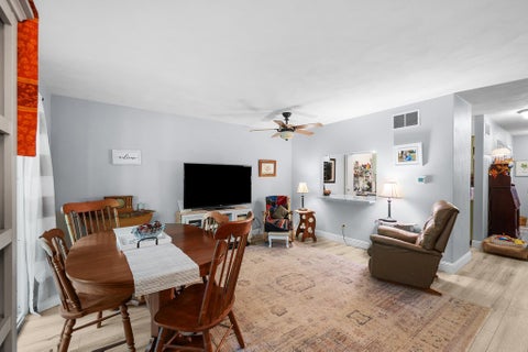 Tiny photo for 2809 12th Avenue #402, Rock Island, IL 61201 (MLS # 12760312)