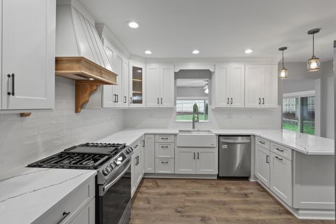 Tiny photo for 6S415 Concord Road, Naperville, IL 60540 (MLS # 12649005)