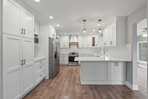 Tiny photo for 6S415 Concord Road, Naperville, IL 60540 (MLS # 12649005)