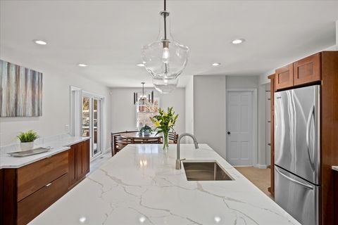 Tiny photo for 1215 Spruce Street, Winnetka, IL 60093 (MLS # 12551088)