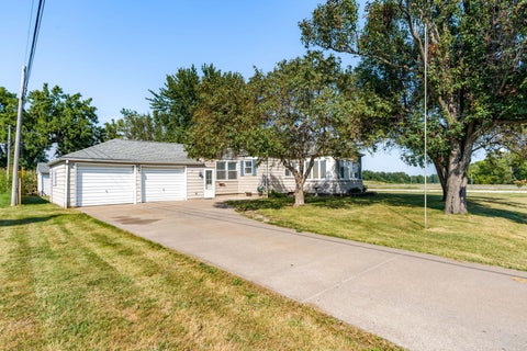 Tiny photo for 27 Suburban Heights, Milan, IL 61264 (MLS # 12751450)