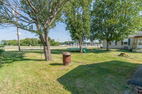 Tiny photo for 27 Suburban Heights, Milan, IL 61264 (MLS # 12751450)