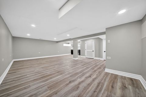 Tiny photo for 14940 Oak Street, Dolton, IL 60419 (MLS # 12604444)