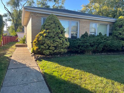 Photo of 8414 Crawford Avenue, Skokie, IL 60076 (MLS # 12490721)