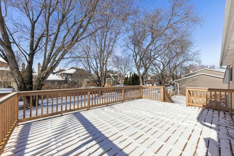 Tiny photo for 1922 Cambridge Lane, Wheaton, IL 60189 (MLS # 12552608)