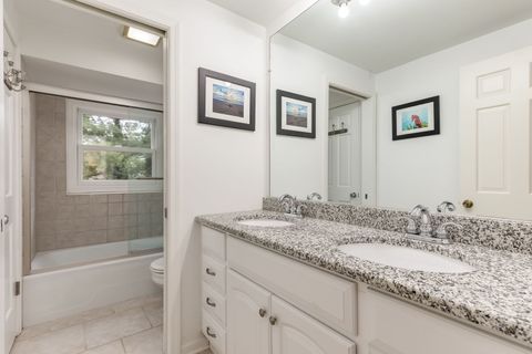 Tiny photo for 19W074 Avenue Barbizon, Oak Brook, IL 60523 (MLS # 12494745)