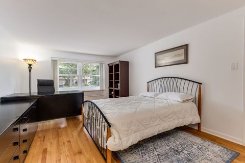 Tiny photo for 19W074 Avenue Barbizon, Oak Brook, IL 60523 (MLS # 12494745)