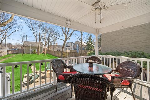 Tiny photo for 814 Park Avenue, Wilmette, IL 60091 (MLS # 12607115)