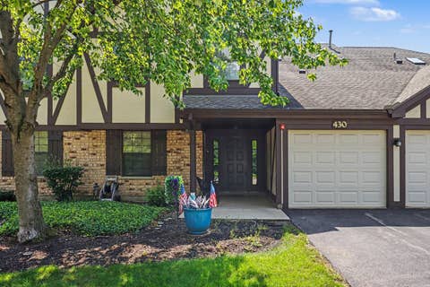 Photo of 430 Elizabeth Drive #2C, Wood Dale, IL 60191 (MLS # 12736589)