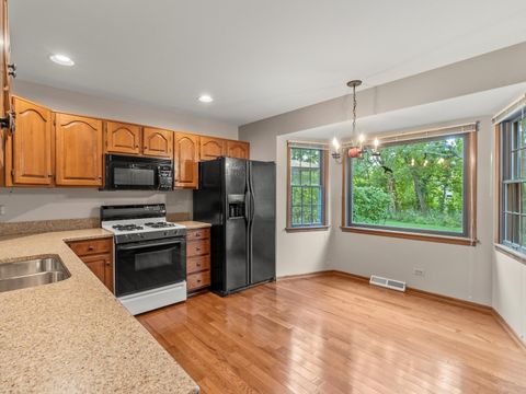 Tiny photo for 23W501 Green Trails Drive, Naperville, IL 60540 (MLS # 12481095)