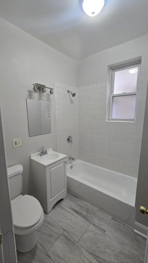 Tiny photo for 4354 W Washington Boulevard #202, Chicago, IL 60624 (MLS # 12598292)