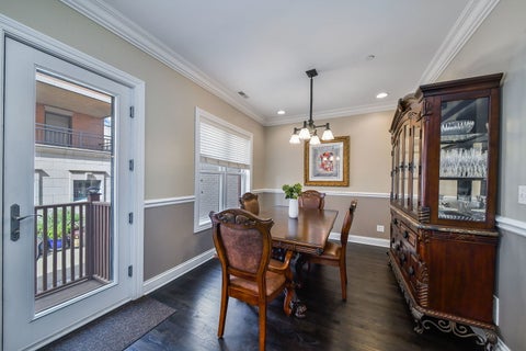 Tiny photo for 460 Pennsylvania Avenue #B, Glen Ellyn, IL 60137 (MLS # 12736673)