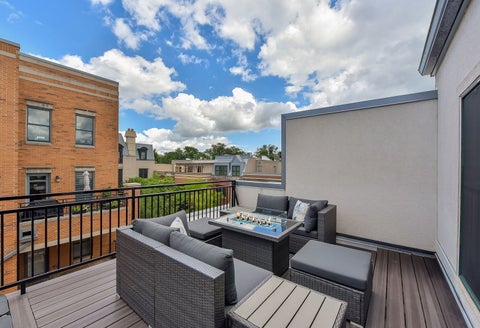 Tiny photo for 460 Pennsylvania Avenue #B, Glen Ellyn, IL 60137 (MLS # 12736673)