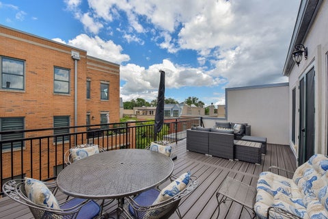 Tiny photo for 460 Pennsylvania Avenue #B, Glen Ellyn, IL 60137 (MLS # 12736673)