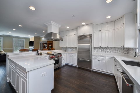 Tiny photo for 460 Pennsylvania Avenue #B, Glen Ellyn, IL 60137 (MLS # 12736673)