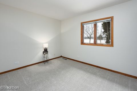 Tiny photo for 6724 Meadowcrest Drive, Downers Grove, IL 60516 (MLS # 12520749)