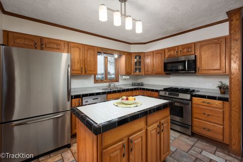 Tiny photo for 6724 Meadowcrest Drive, Downers Grove, IL 60516 (MLS # 12520749)