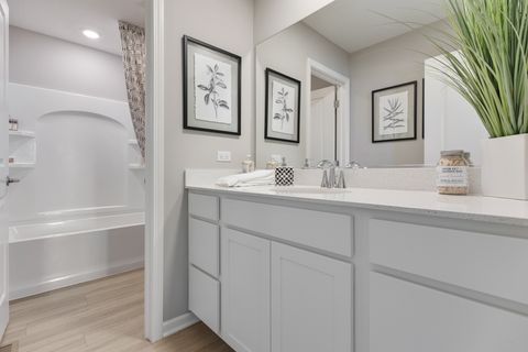 Tiny photo for 16052 S Longcommon Lane, Plainfield, IL 60586 (MLS # 12492736)