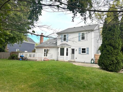 Tiny photo for 1047 Waterford Cut, Crystal Lake, IL 60014 (MLS # 12521825)