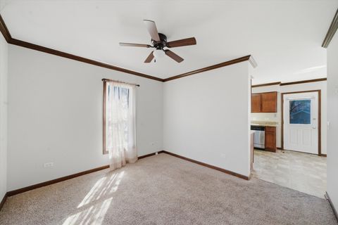 Tiny photo for 1047 Waterford Cut, Crystal Lake, IL 60014 (MLS # 12521825)