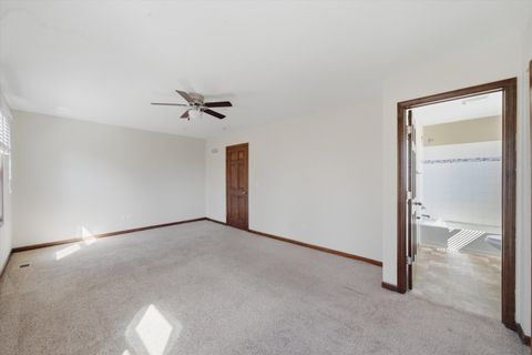 Tiny photo for 1047 Waterford Cut, Crystal Lake, IL 60014 (MLS # 12521825)