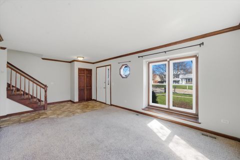 Tiny photo for 1047 Waterford Cut, Crystal Lake, IL 60014 (MLS # 12521825)