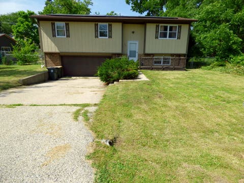 Tiny photo for 528 W Pheasant Court, Round Lake Beach, IL 60073 (MLS # 12692686)