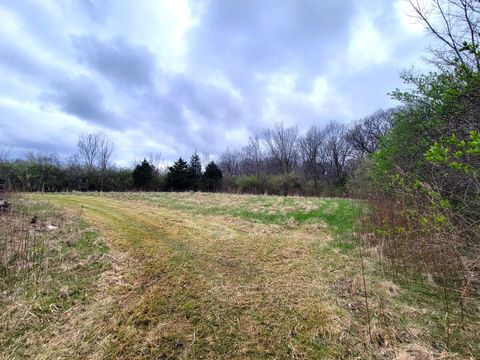 Tiny photo for 2569 E 22nd Road, Marseilles, IL 61341 (MLS # 12616328)