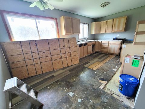 Tiny photo for 2569 E 22nd Road, Marseilles, IL 61341 (MLS # 12616328)