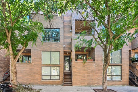 Photo of 4648 N WINTHROP Avenue #3S, Chicago, IL 60640 (MLS # 12736381)
