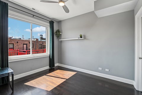 Tiny photo for 4648 N WINTHROP Avenue #3S, Chicago, IL 60640 (MLS # 12736381)