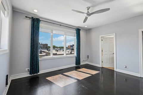 Tiny photo for 4648 N WINTHROP Avenue #3S, Chicago, IL 60640 (MLS # 12736381)