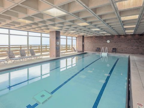 Tiny photo for 2650 N Lakeview Avenue #3101, Chicago, IL 60614 (MLS # 12494106)