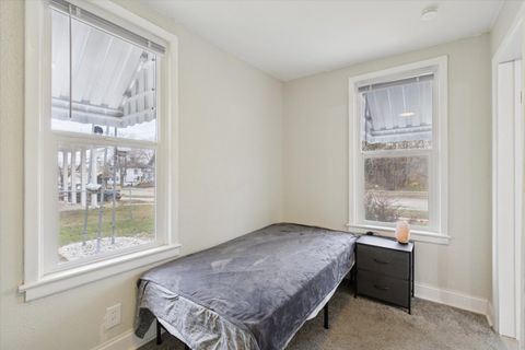 Tiny photo for 1212 10th Avenue, Rockford, IL 61104 (MLS # 12525033)