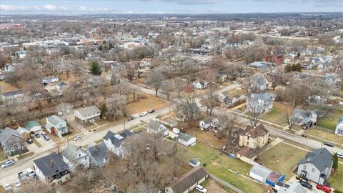 Tiny photo for 1212 10th Avenue, Rockford, IL 61104 (MLS # 12525033)