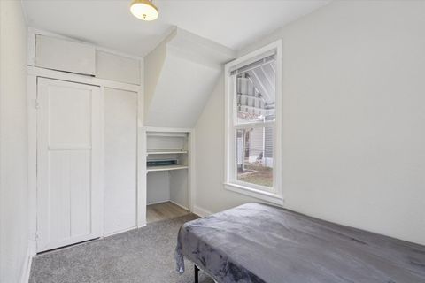 Tiny photo for 1212 10th Avenue, Rockford, IL 61104 (MLS # 12525033)