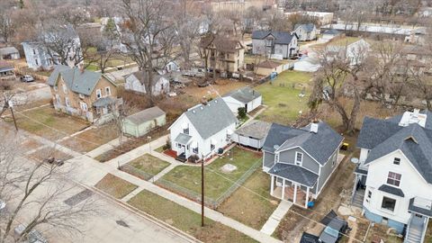 Tiny photo for 1212 10th Avenue, Rockford, IL 61104 (MLS # 12525033)