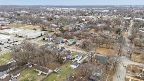 Tiny photo for 1212 10th Avenue, Rockford, IL 61104 (MLS # 12525033)