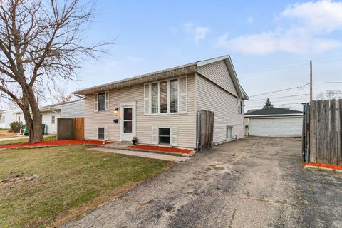 Photo of 226 Healy Avenue, Romeoville, IL 60446 (MLS # 12518868)