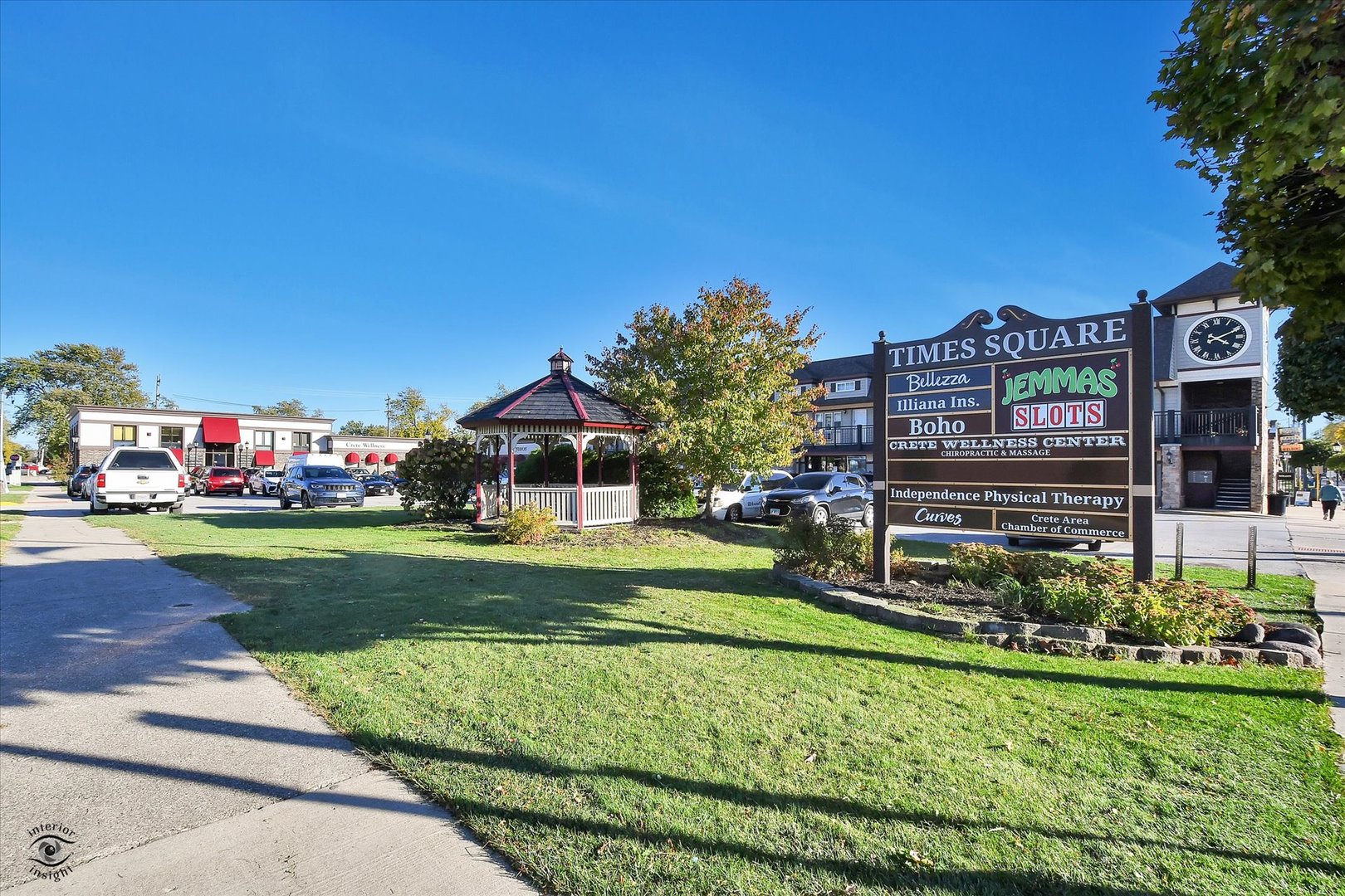 1395-1407 Main Street