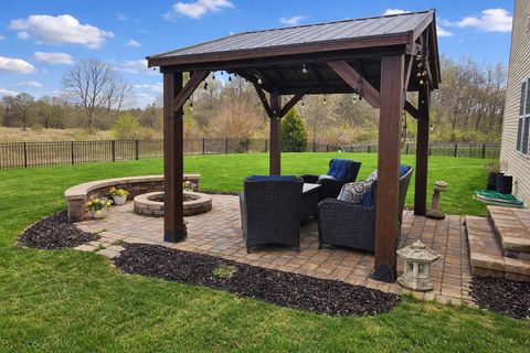 Tiny photo for 1181 Silver Lake Court, Pingree Grove, IL 60140 (MLS # 12610159)