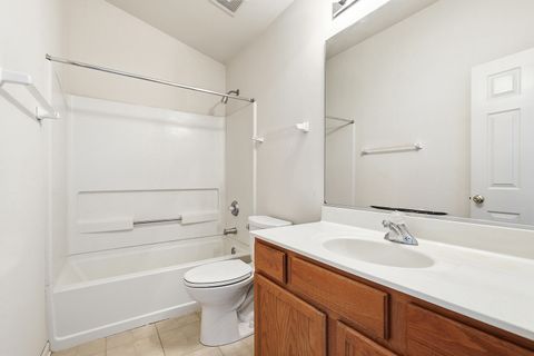 Tiny photo for 14915 W Victoria Crossing, Lockport, IL 60441 (MLS # 12598979)