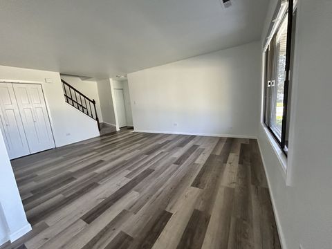 Tiny photo for 904 Van Buren Court #904, Vernon Hills, IL 60061 (MLS # 12630792)