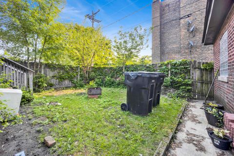 Tiny photo for 7515 S East End Avenue, Chicago, IL 60649 (MLS # 12398386)