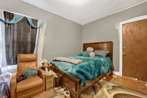 Tiny photo for 7515 S East End Avenue, Chicago, IL 60649 (MLS # 12398386)