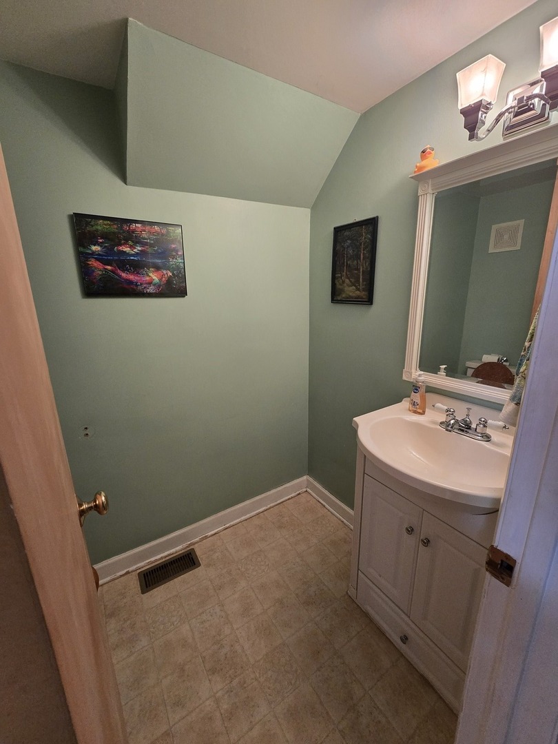1067 Glouchester Harbor